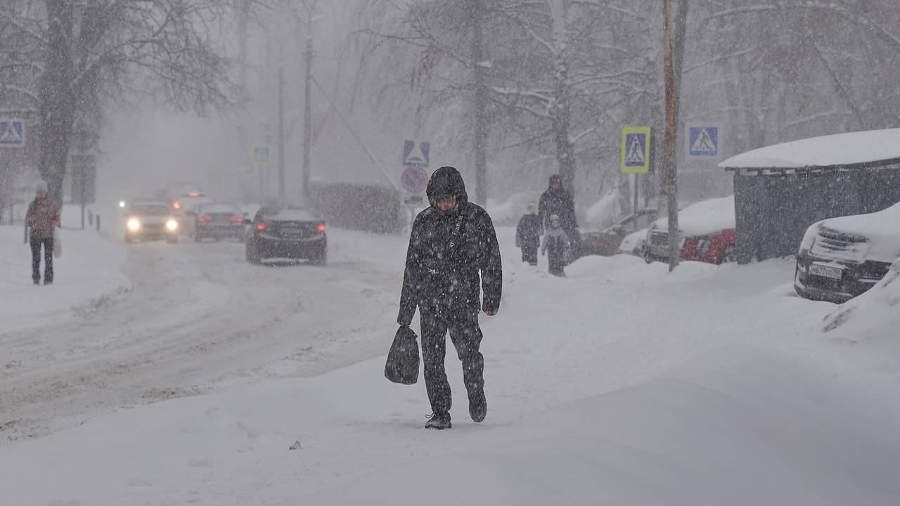 Москвичам предсказали аномальные холода