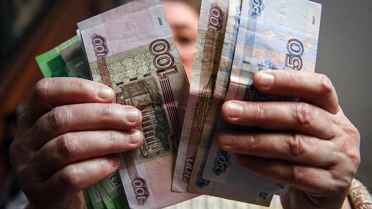 Родителей съевшего наркотик двухлетнего россиянина оштрафовали на 500 рублей