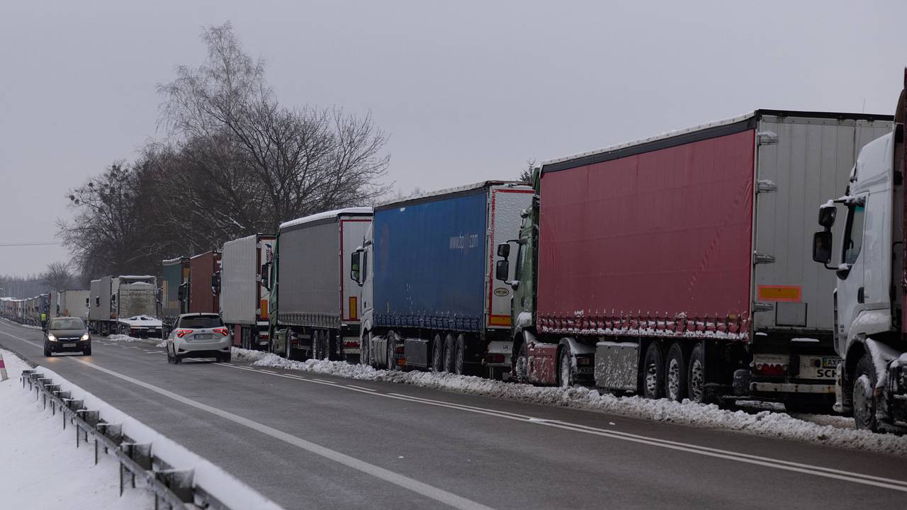 Глава польского района заявил об угрозах украинцев из-за протеста перевозчиков