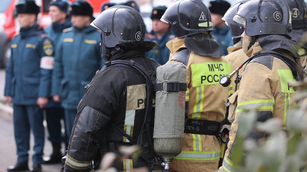 В Челябинской области спасли застрявшего в горах из-за снега пенсионера