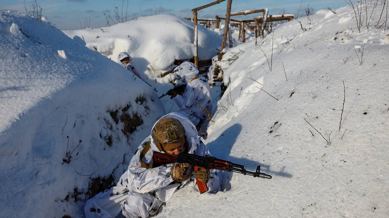 Киев назвали неспособным вести военные операции без Запада