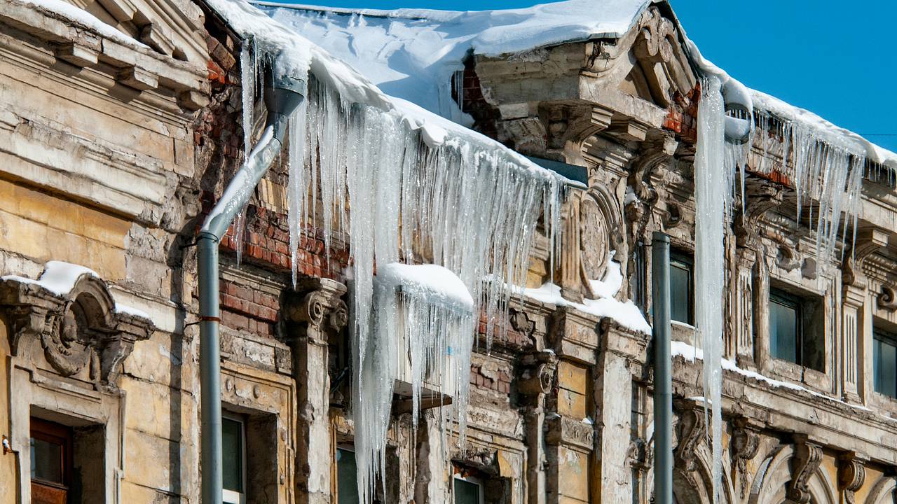 В Петербурге найдена «царица-сосуля»