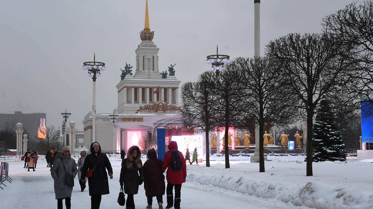 Москвичам назвали срок окончания оттепели