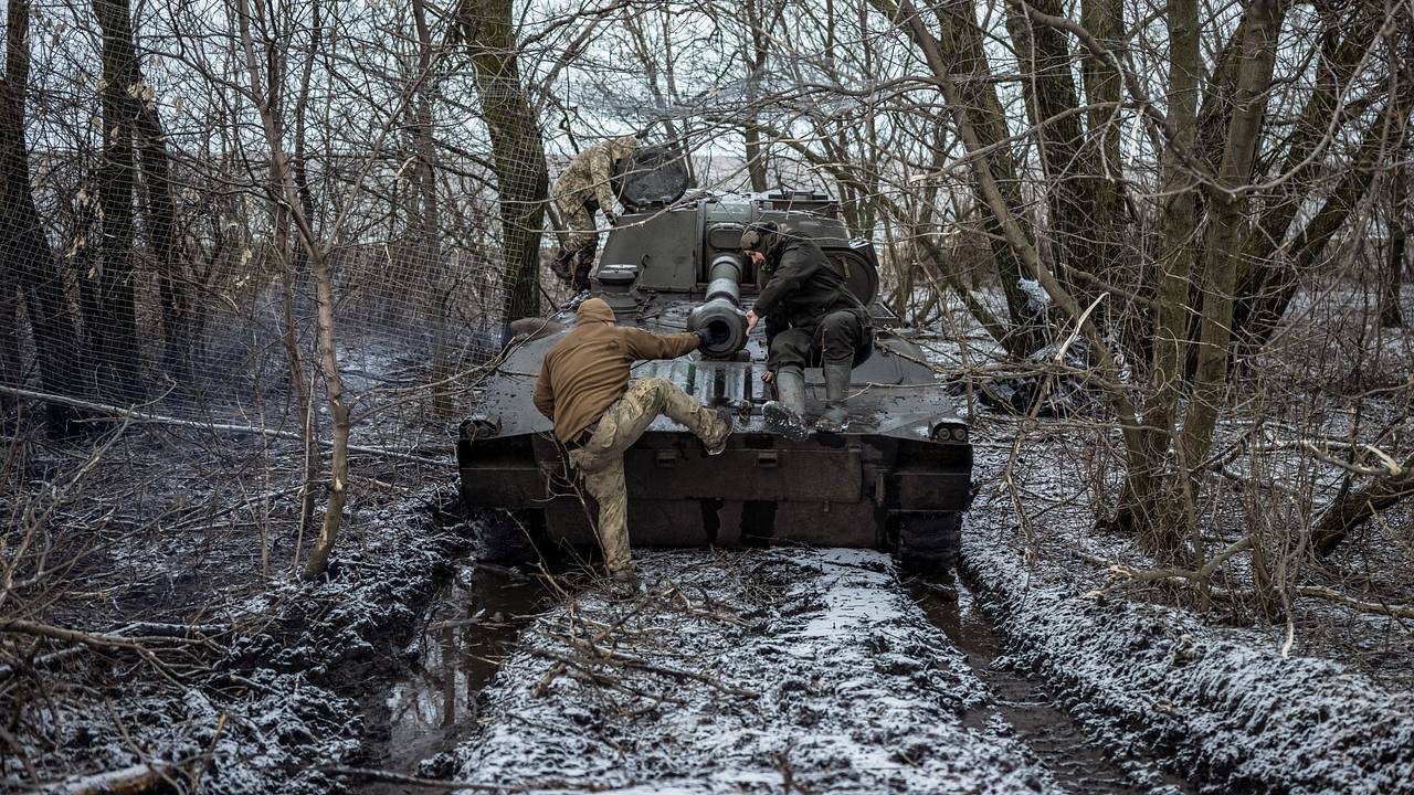 «Львиная доля украинской техники уничтожается дронами» На Украине допустили отступление ВСУ из-за одного решения Путина