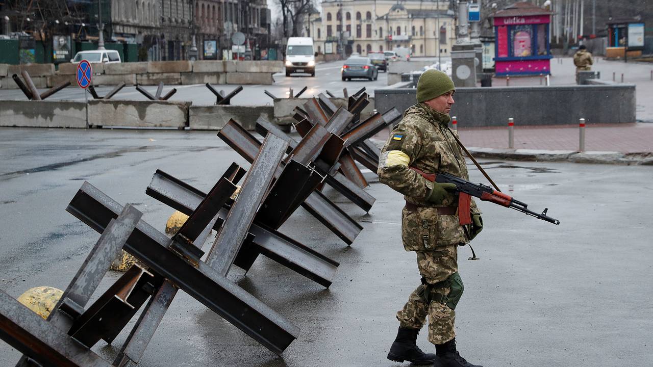 В Киеве объяснили появление в городе блокпостов