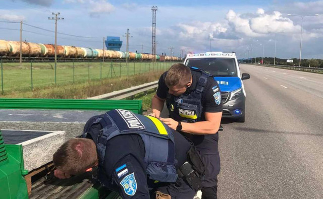 В Эстонии сорвали попытку установить памятник солдату СС