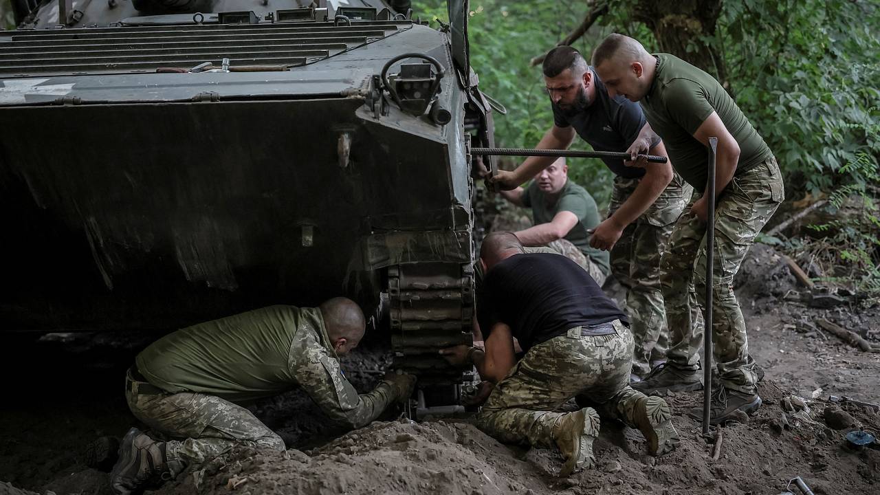 Западу стало труднее выполнять данные Украине обещания