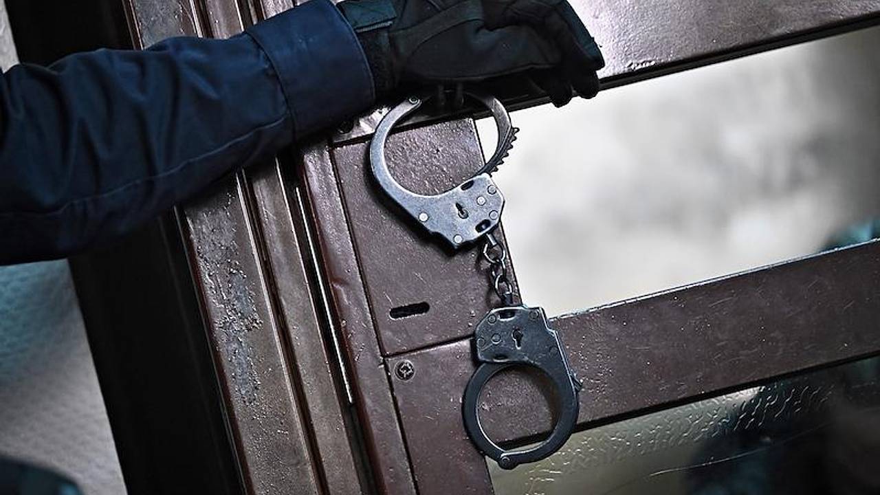 В российском регионе экс-борца с коррупцией осудили за взятку в полтора миллиона рублей