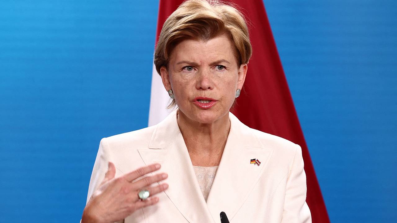 МИД Латвии призвал дать ВСУ дальнобойное оружие для ударов по России