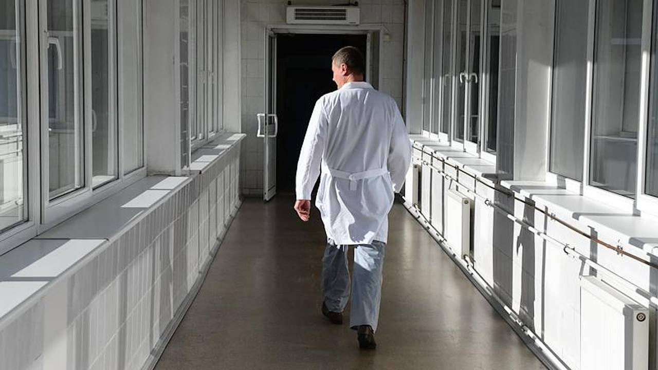 Врач предупредил о неочевидных симптомах микроинсульта