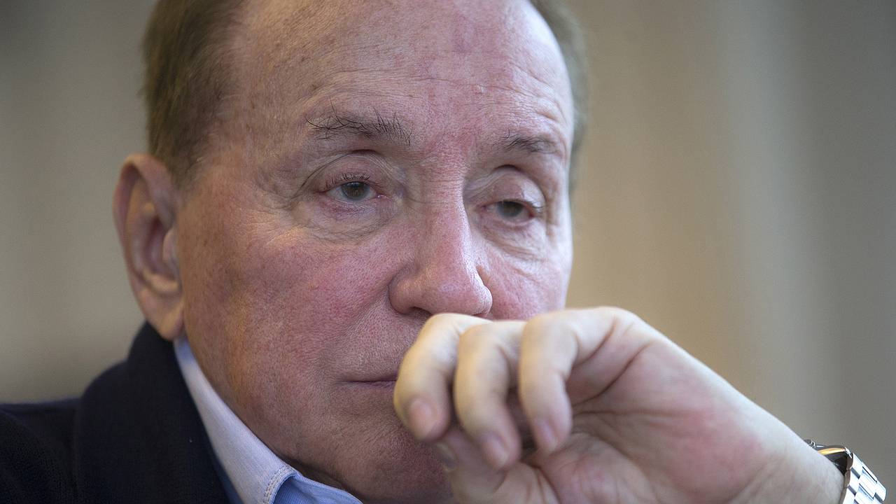 Умер телеведущий Александр Масляков. Последние месяцы он был неизлечимо болен
