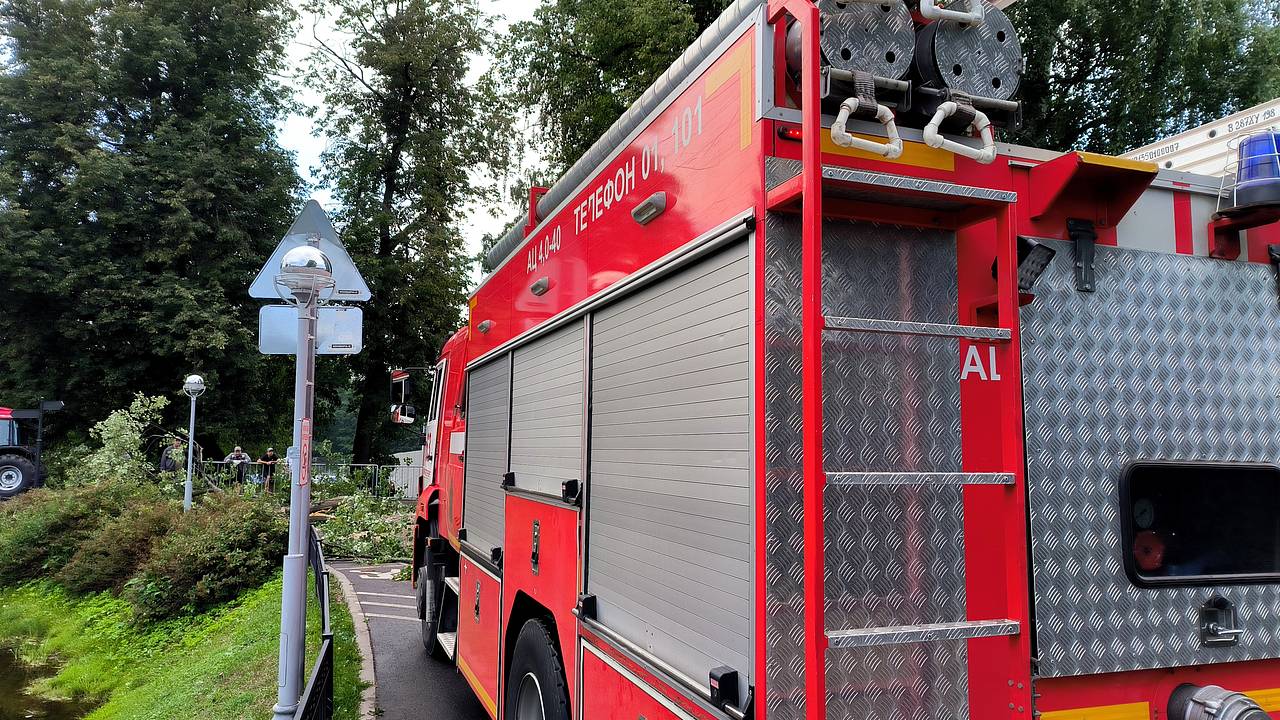 Пожар после атаки БПЛА российского региона локализован