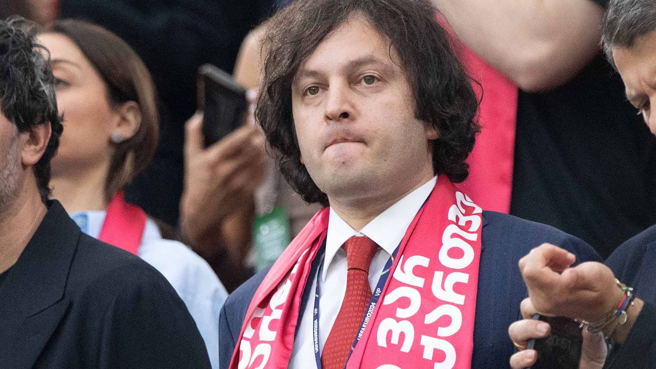 Премьер Грузии заявил о беспрецедентном вмешательстве в выборы