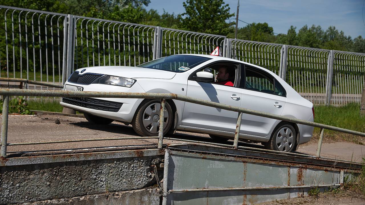 ГИБДД ввела новое требование для автошкол по допуску россиян к экзамену на вождение