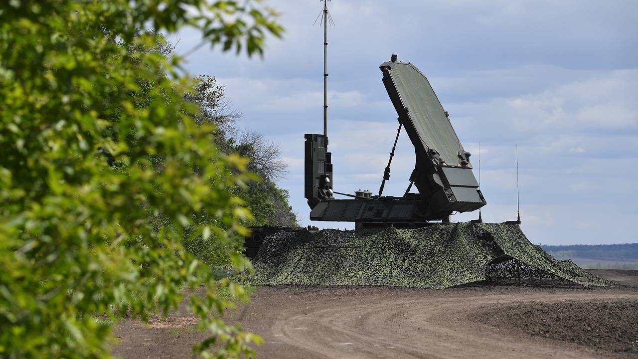 Почти 150 украинских беспилотников уничтожено в небе над Россией