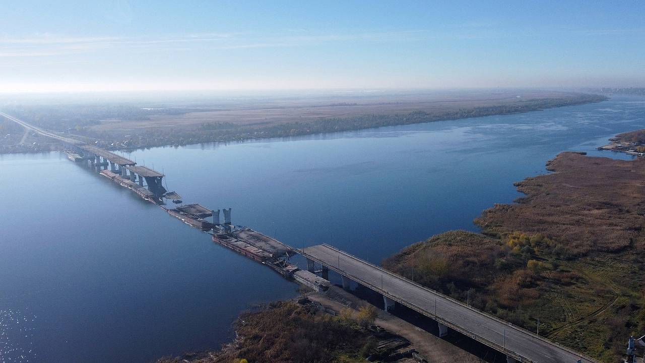 В России призвали уничтожить переправы через Днепр в ответ на атаку БПЛА