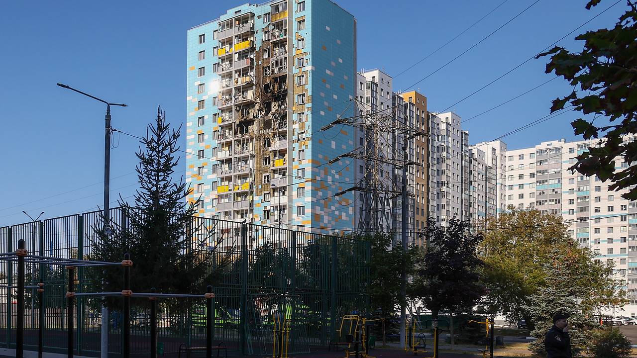 Пострадавшим от беспилотников жителям Подмосковья пообещали восстановить жилье