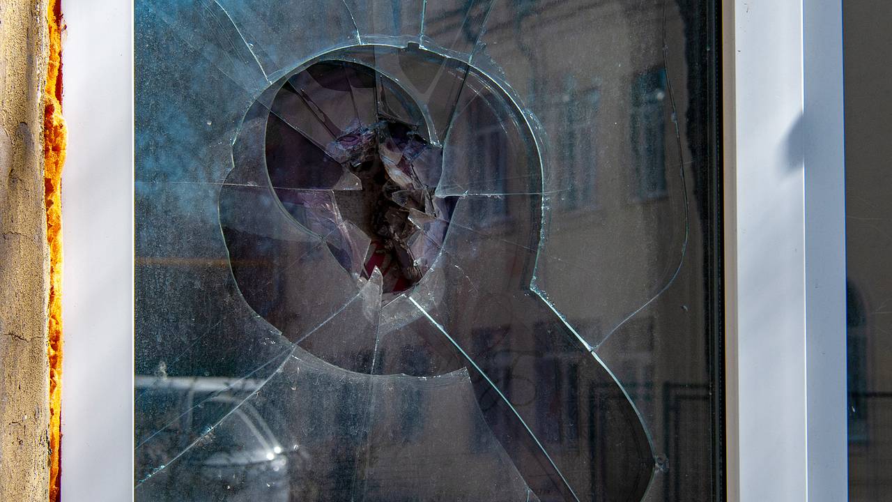 В подмосковном детском саду выбило стекла после атаки дронов