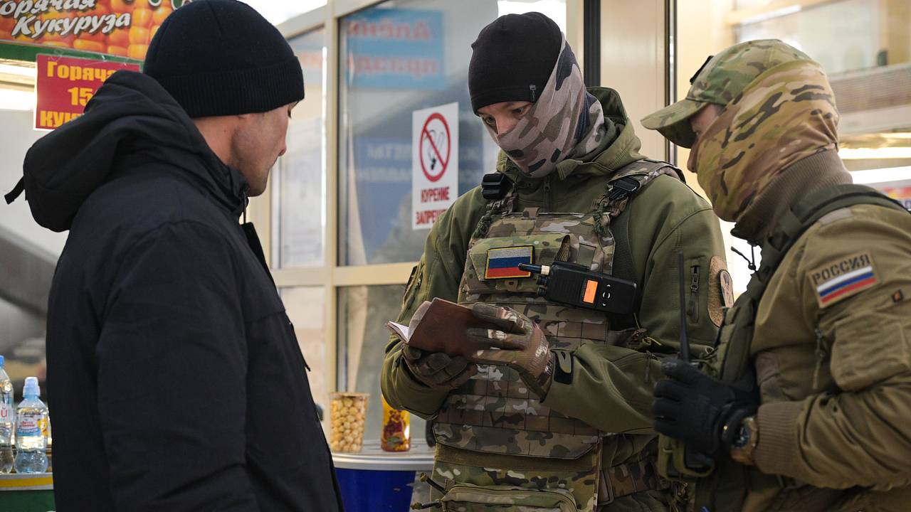 В посольстве Таджикистана посоветовали гражданам повременить с поездками в Россию