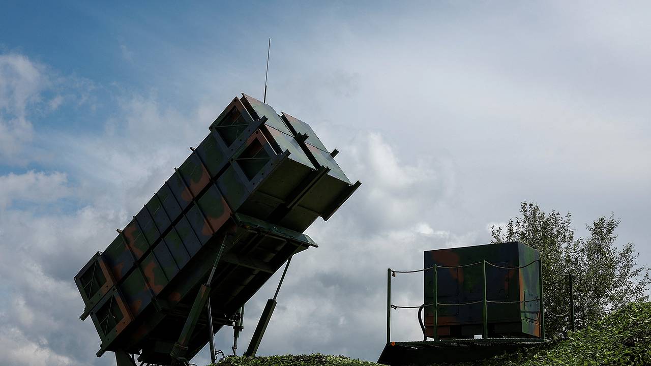 Зеленский попросил НАТО нарастить поставки Украине систем ПВО