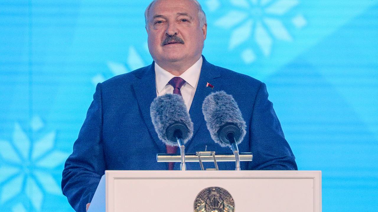 Феномен Лукашенко как «народного Батьки» объяснили