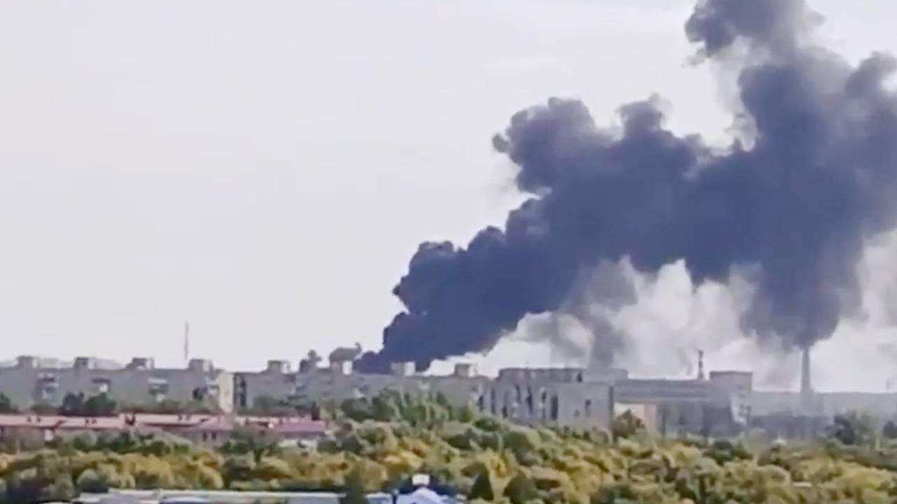 Раскрыты подробности пожара на входящем в оборонно-промышленный комплекс заводе в России