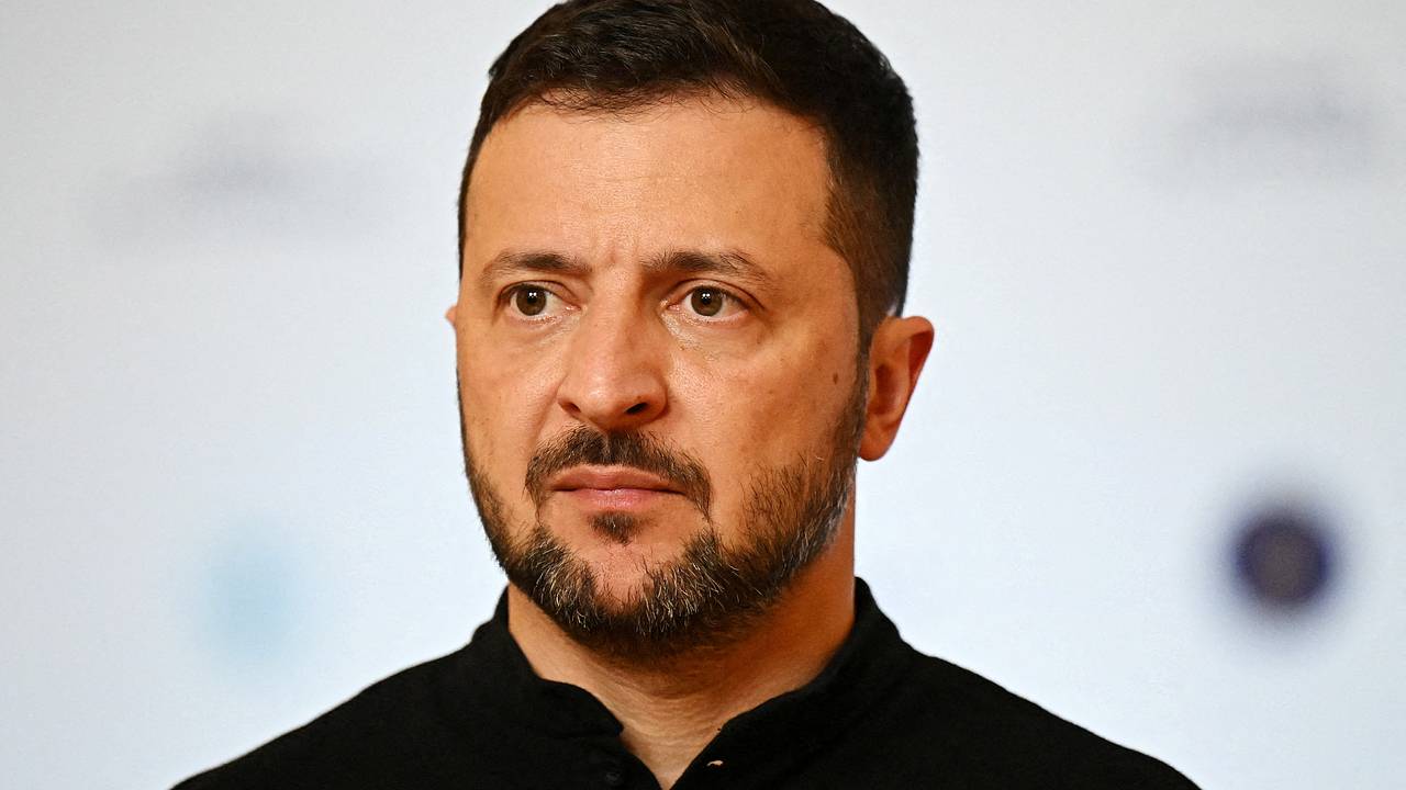 Зеленский ответил на контрнаступление России под Курском фразой «все идет по нашему плану»
