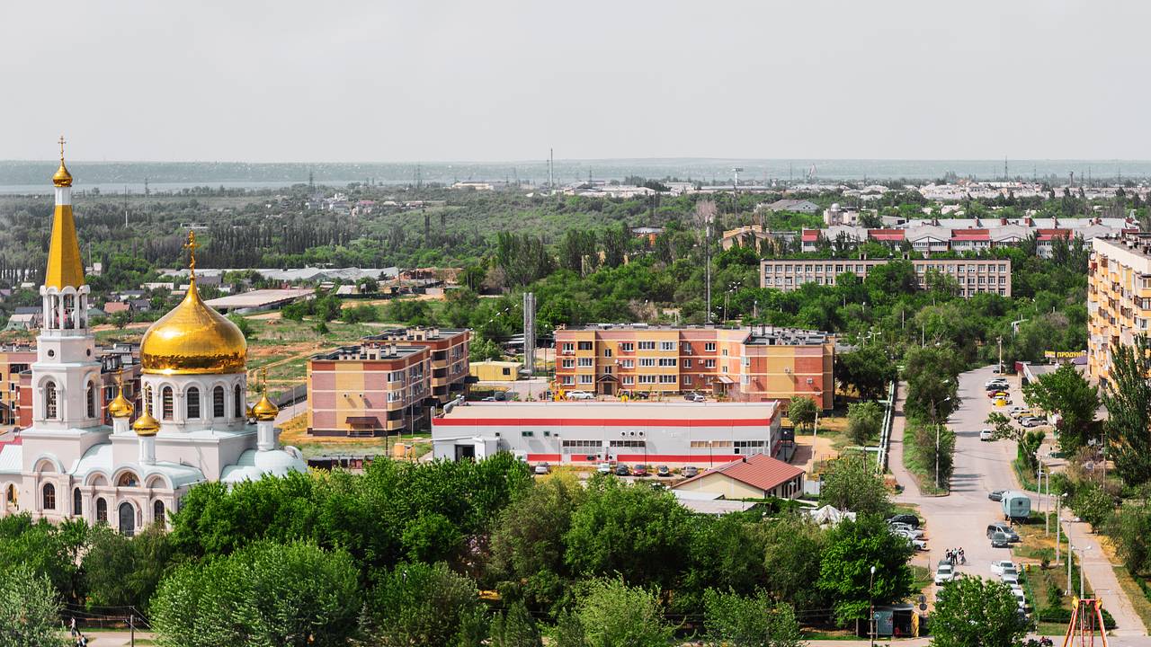 Серийный испражнитель осквернил Чебурашку в российском городе