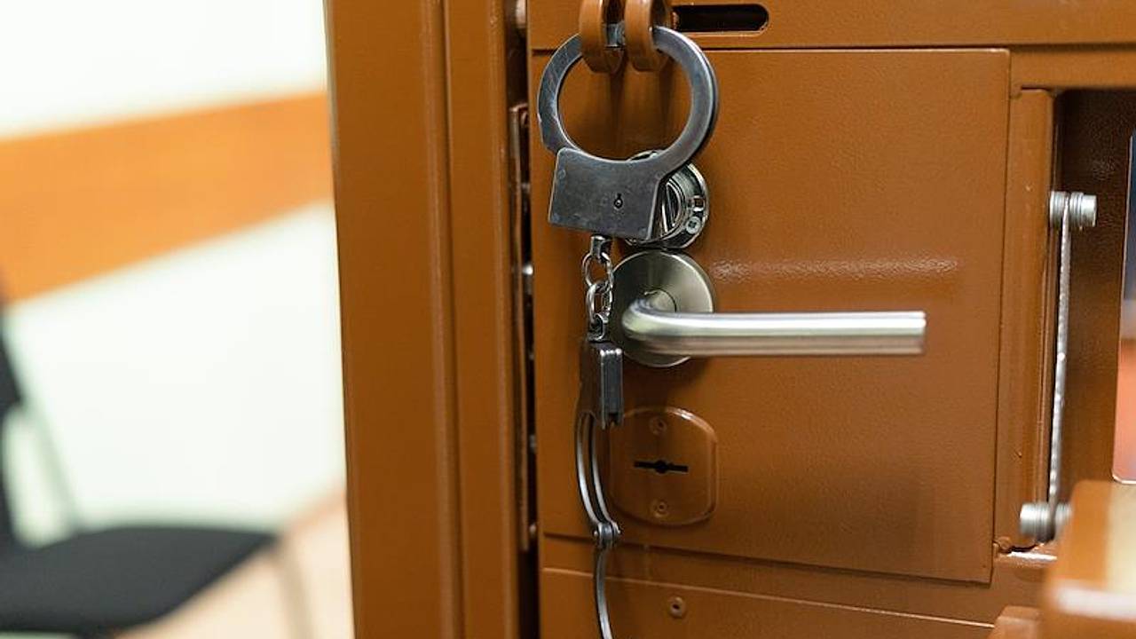 Обвиняемые в подрыве автомобиля главы Михайловки предстанут перед судом