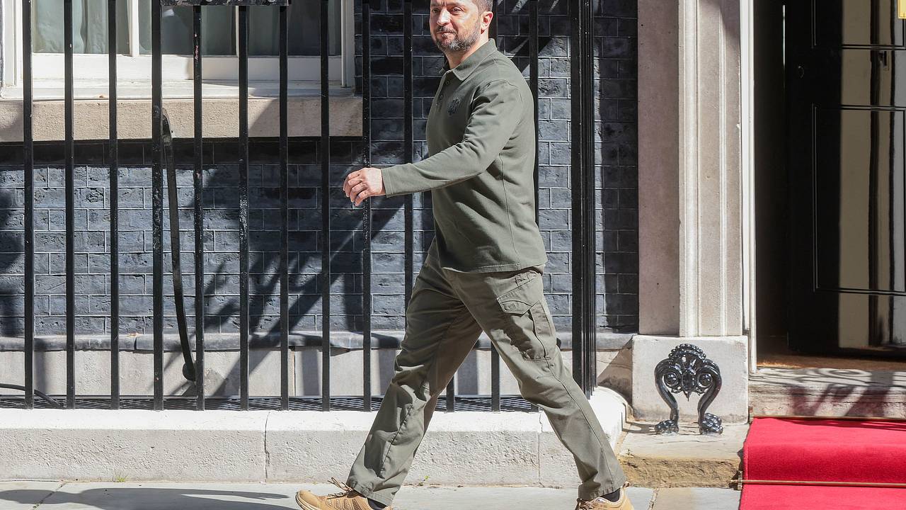 Медведчук обвинил Зеленского в лишении Украины суверенитета