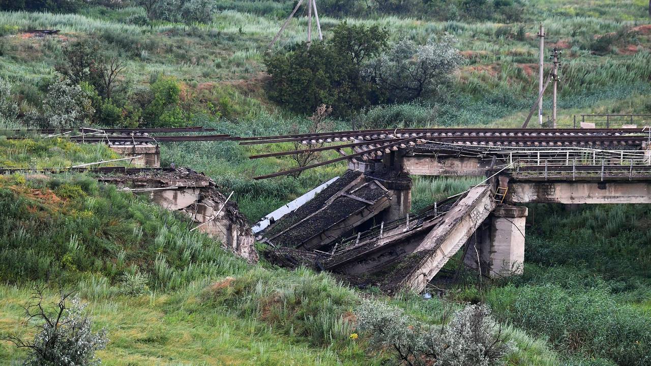 ВС России повредили ключевой для ВСУ мост на покровском направлении