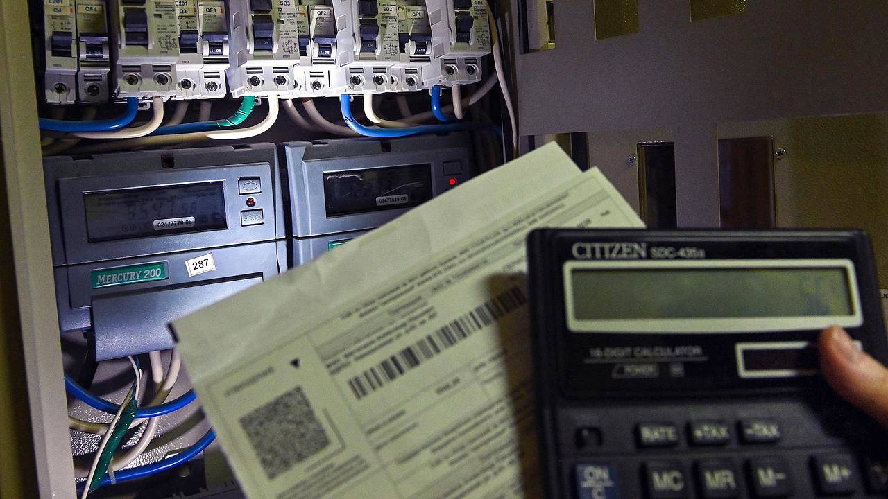 Новый электросчетчик стоил российской пенсионерке больше миллиона рублей