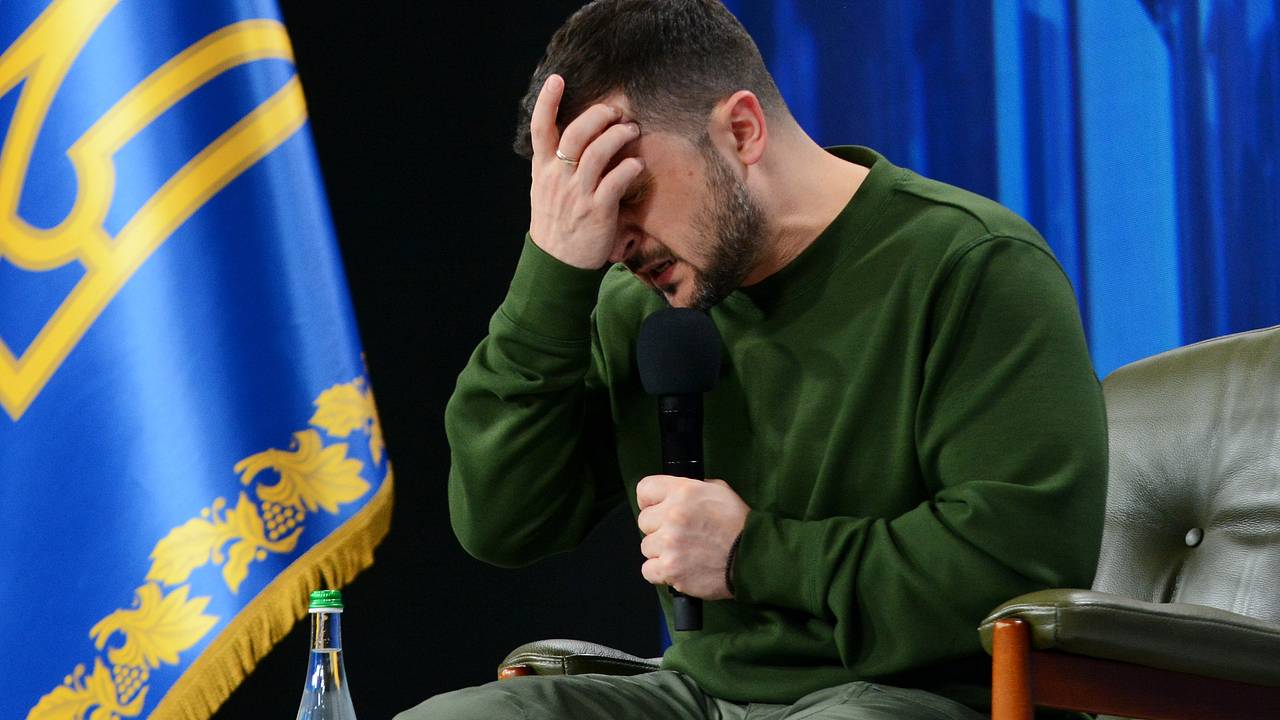 Зеленский признал проблемы с комплектованием бригад ВСУ под Покровском