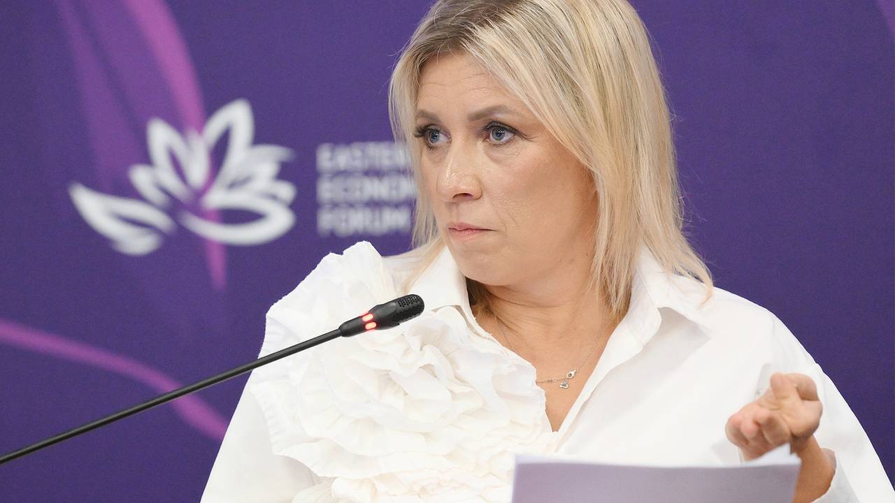 Захарова назвала передачу Португалией российских вертолетов Украине враждебным шагом