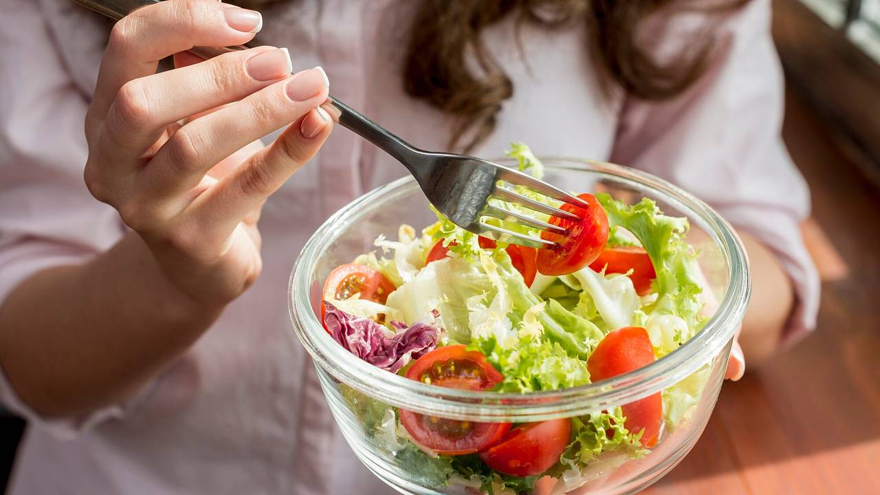 Назван способ избежать срывов при похудении