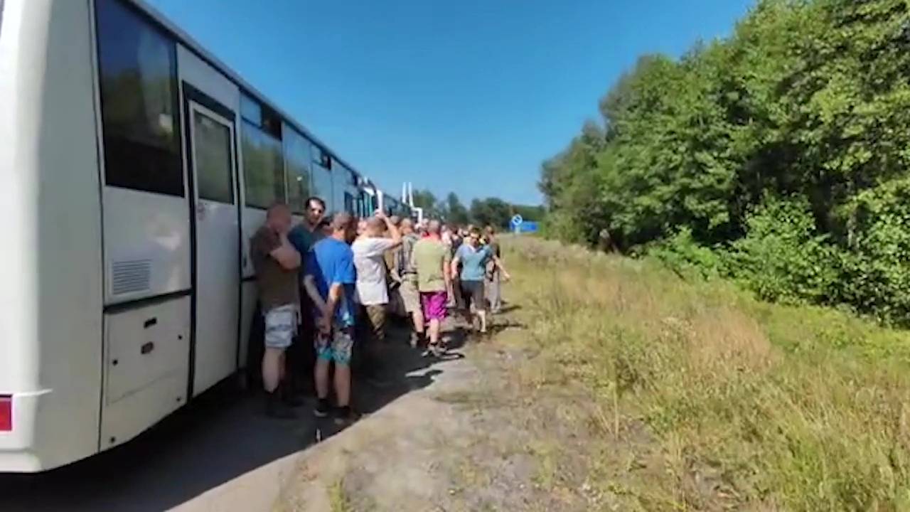 Минобороны опубликовало кадры возвращения российских пленных