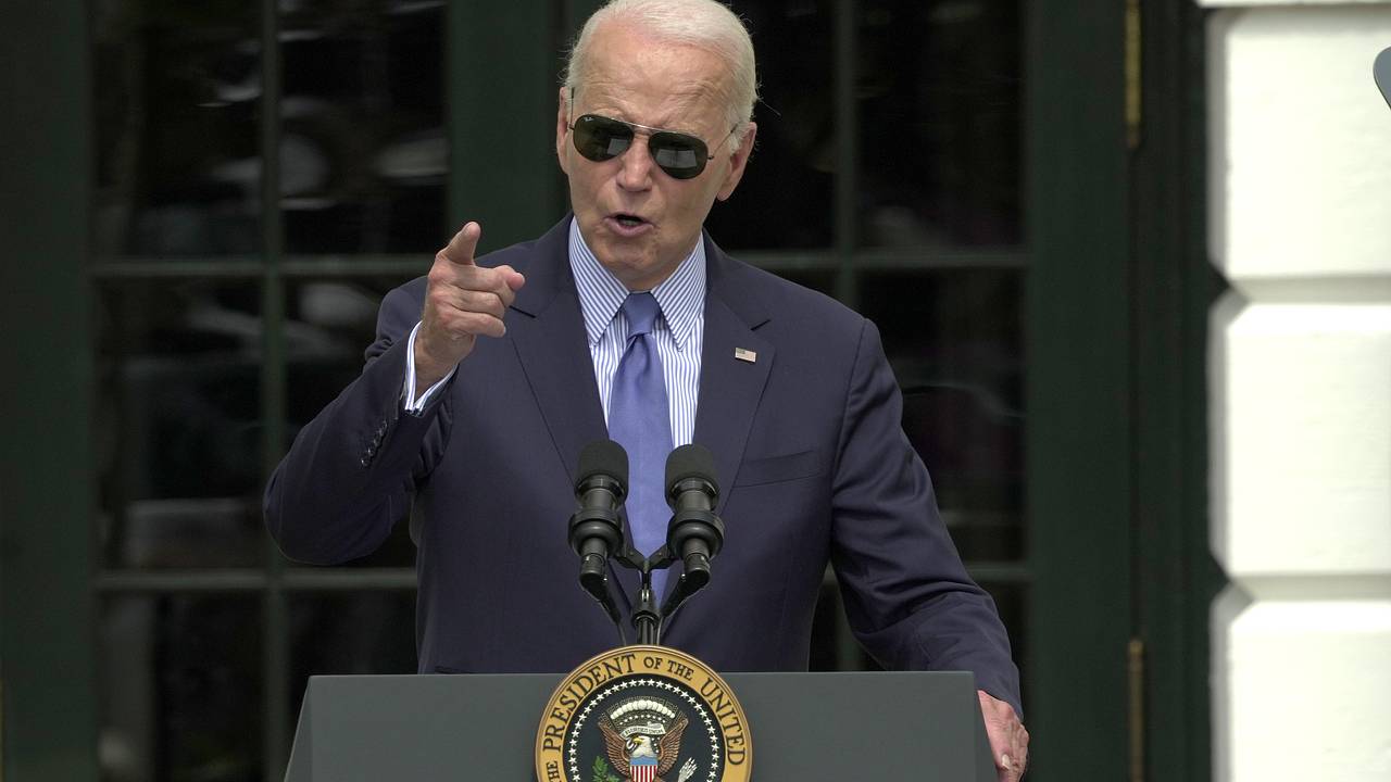 «Вы должны вести себя тихо». Байден отчитал журналиста, который задал ему вопрос о Путине