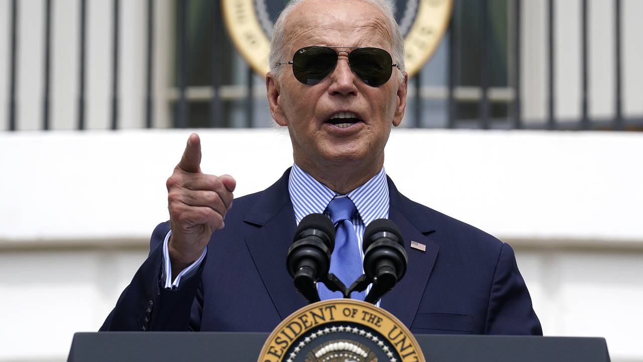 Байден разрешит Украине бить дальнобойными ракетами по России при одном условии