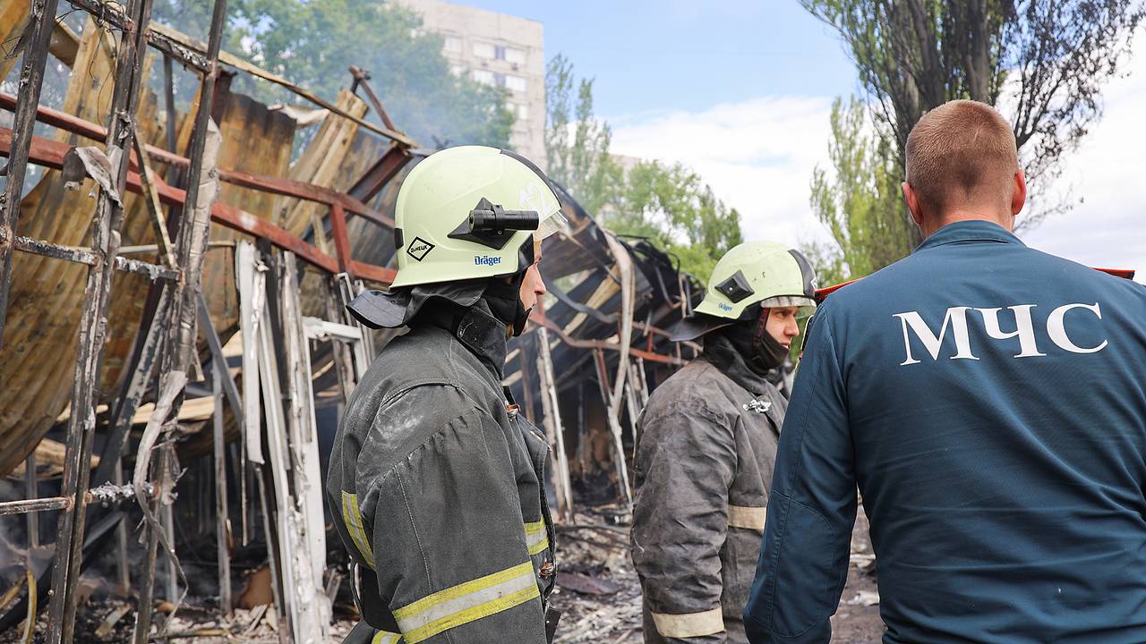 В ЛНР загорелся алюминиевый завод