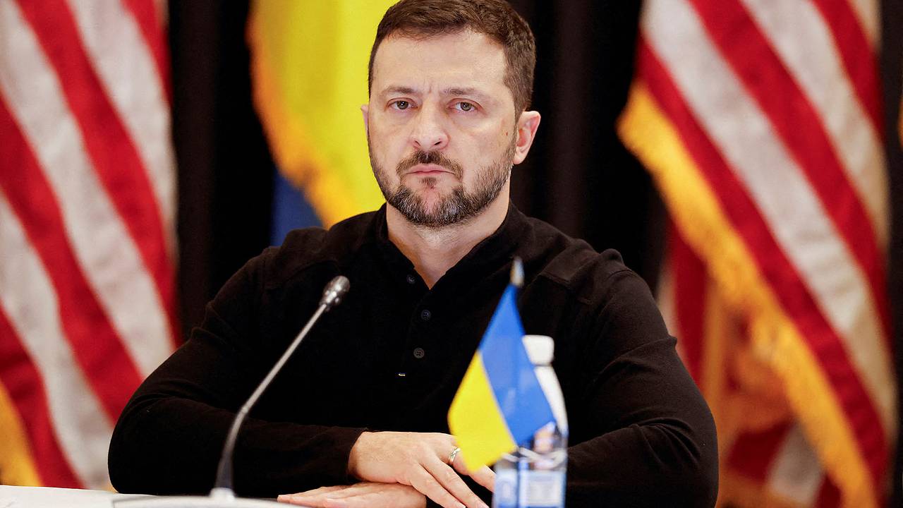 Зеленский высказался о желании оставить россиян без комфортной жизни