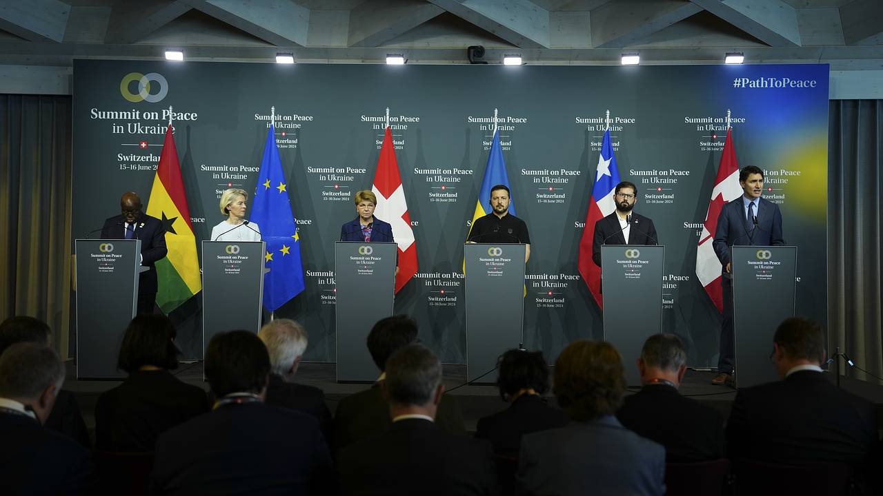 Швейцария отказалась от проведения еще одной конференции по Украине