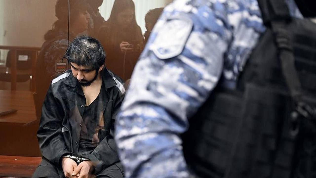 Родные обвиняемого в теракте в «Крокусе» уехали из съемной квартиры под Москвой