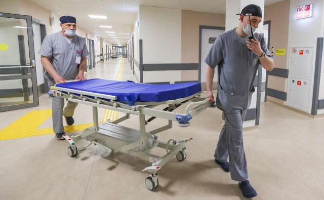 Двух раненых при нападении на челябинскую школу детей прооперировали