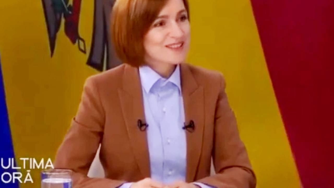 Президента Молдавии потрясло в прямом эфире