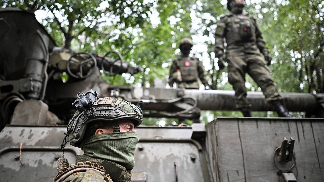 В Госдуме объяснили увеличение Путиным численности Вооруженных сил России