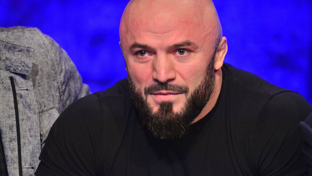 Обозвавший полицейских «бандюганами» российский боец ММА заплатит штраф