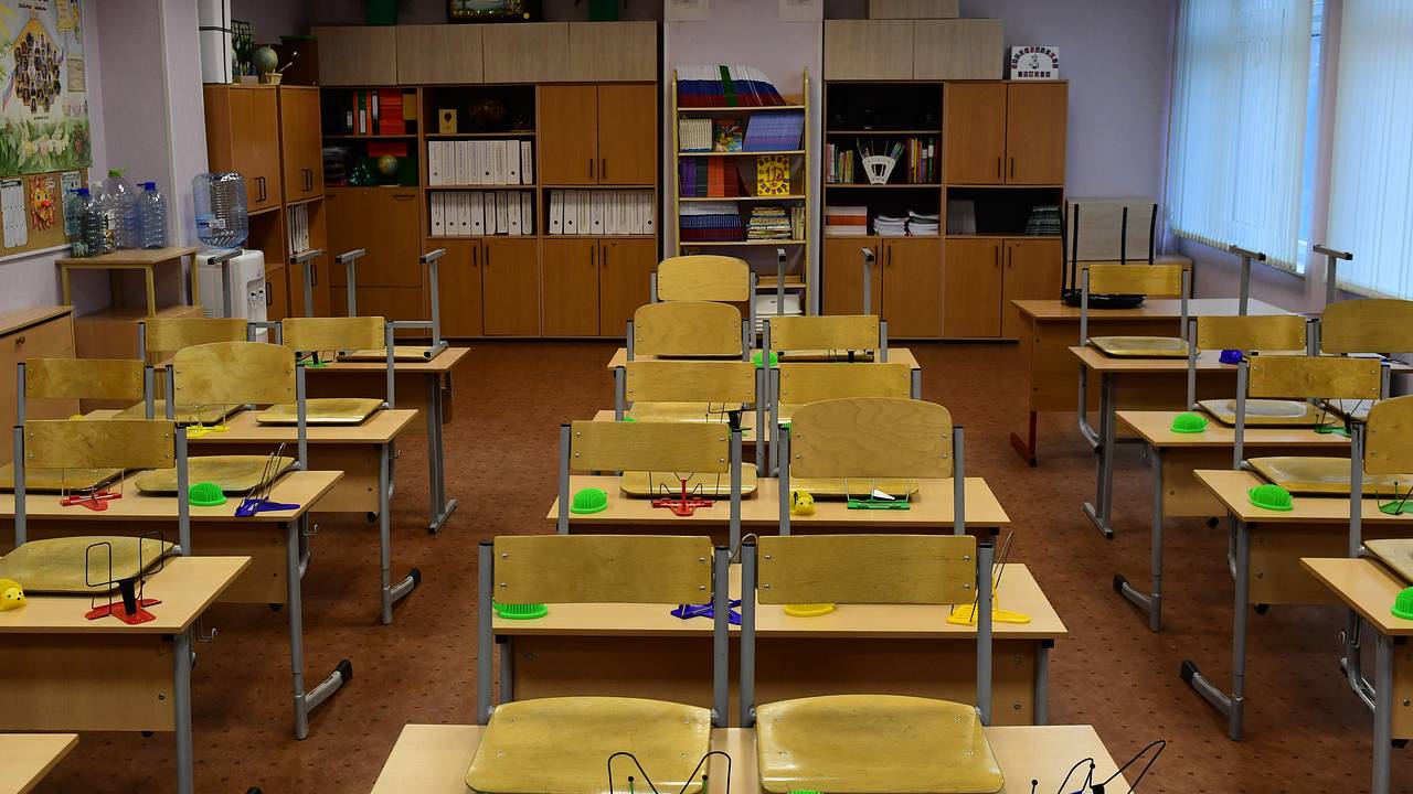 В российском городе школы начали закрывать на карантин из-за пневмонии