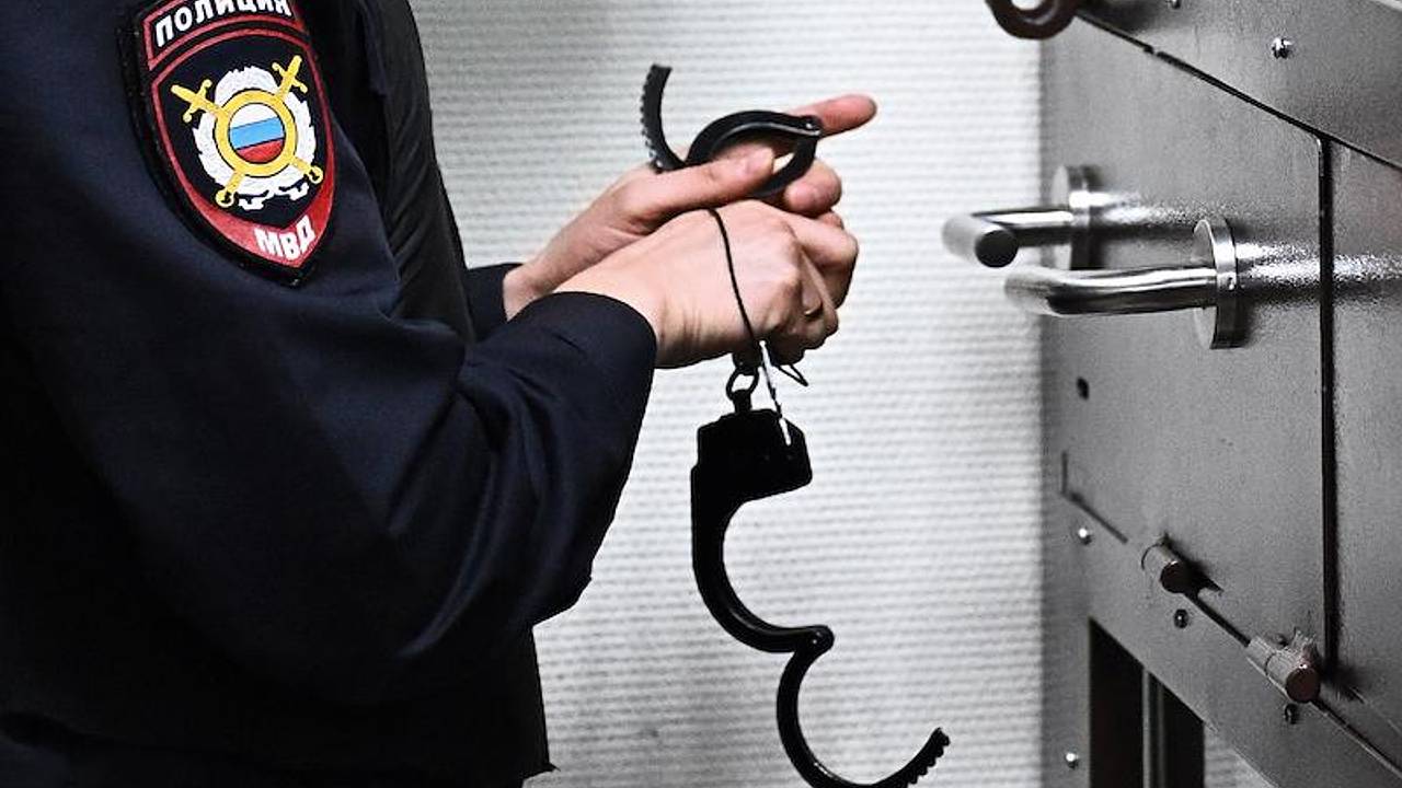 Влетевшему в толпу пешеходов водителю в Благовещенске отложили вынесение приговора. У суда появились к нему вопросы