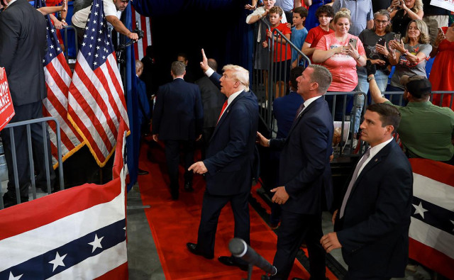 Команда Трампа давно просила выделить больше сотрудников для его охраны