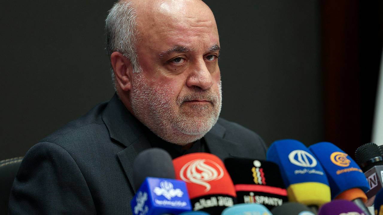 Иран опроверг информацию о потере глаза послом Амани в результате взрыва пейджера